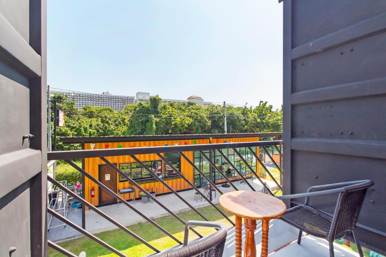 Jn9 Poshtel Hotel Pattaya Eksteriør billede